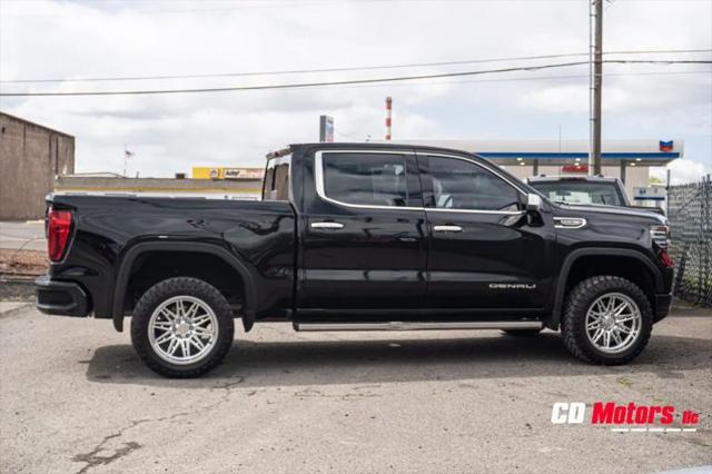 2023 GMC Sierra 1500 4WD Crew Cab Short Box Denali