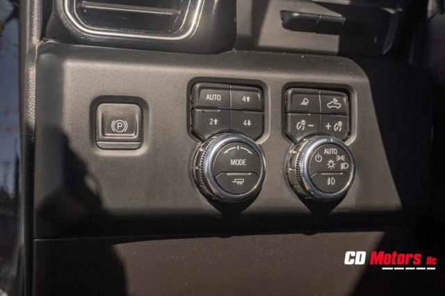 2023 GMC Sierra 1500 4WD Crew Cab Short Box Denali