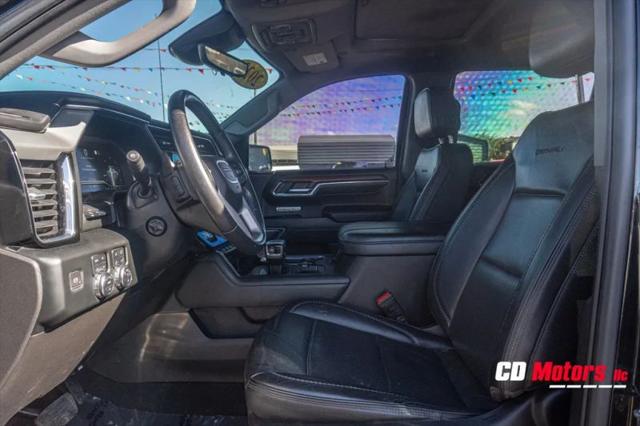 2023 GMC Sierra 1500 4WD Crew Cab Short Box Denali