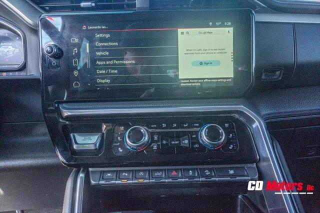 2023 GMC Sierra 1500 4WD Crew Cab Short Box Denali