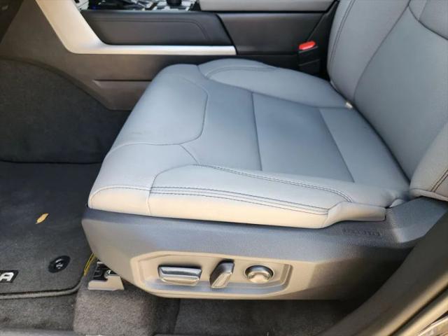 2026 Toyota Tundra Limited CrewMax 5.5' Bed
