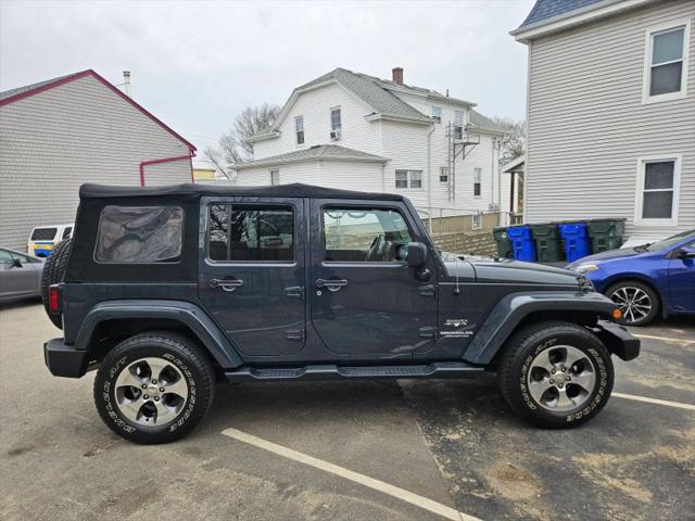 2017 Jeep Wrangler Unlimited Sahara 4x4