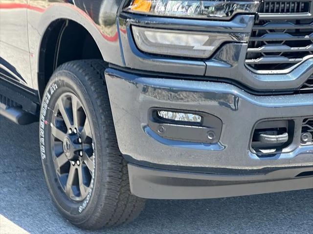2026 Ram 2500 Black Express Crew Cab 4x4 64 Box