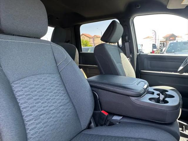 2026 Ram 2500 Black Express Crew Cab 4x4 64 Box