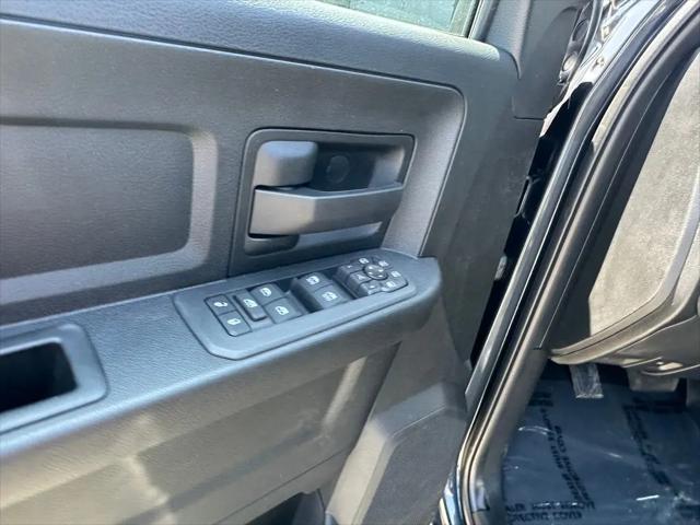 2026 Ram 2500 Black Express Crew Cab 4x4 64 Box