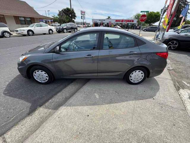 2013 Hyundai Accent GLS