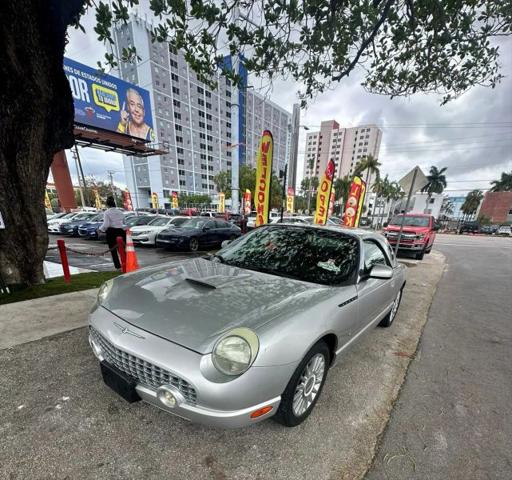 2004 Ford Thunderbird Base for sale in Miami, FL