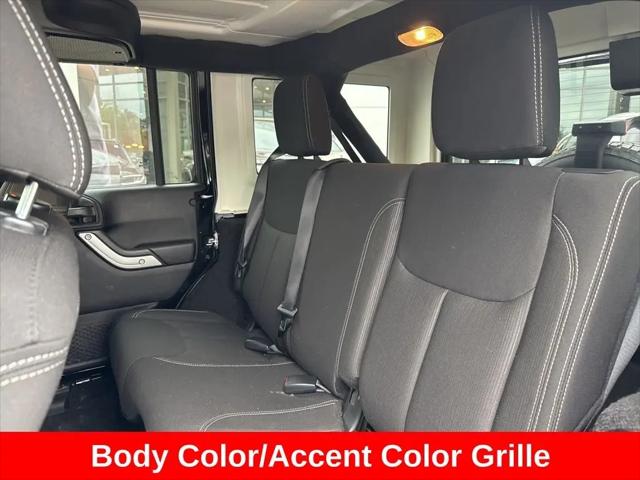 2017 Jeep Wrangler Unlimited Sahara 4x4