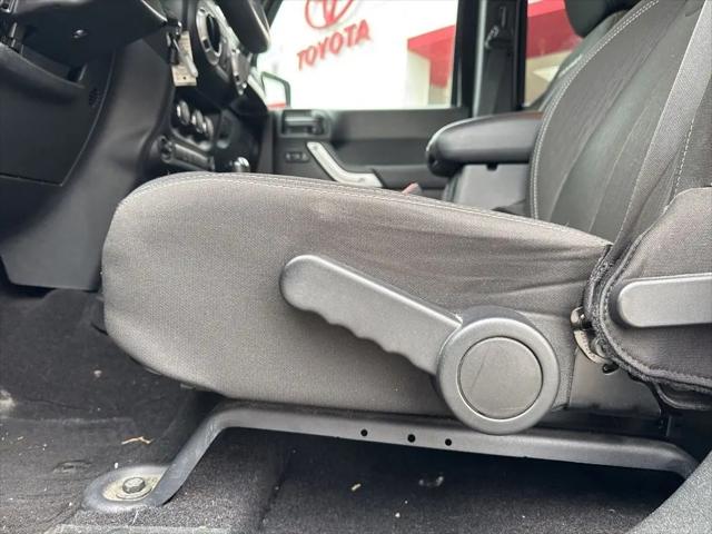 2017 Jeep Wrangler Unlimited Sahara 4x4