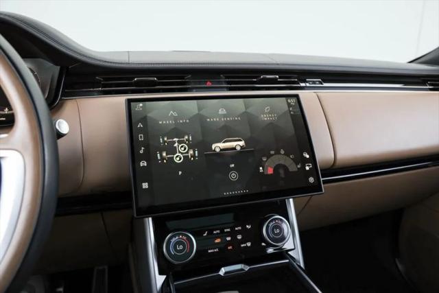 2023 Land Rover Range Rover P530 SE