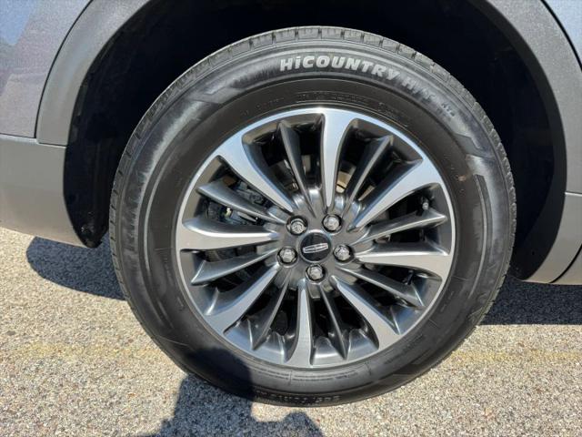 2022 Lincoln Nautilus Standard