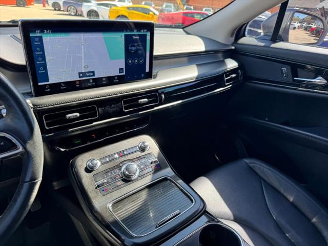 2022 Lincoln Nautilus Standard