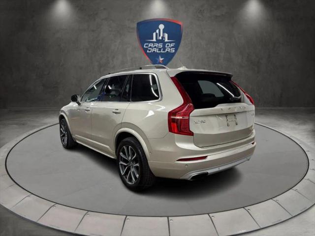 2016 Volvo XC90 T6 Momentum