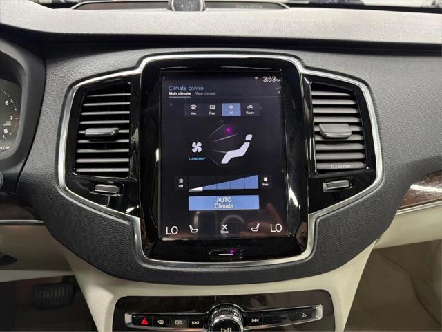 2016 Volvo XC90 T6 Momentum