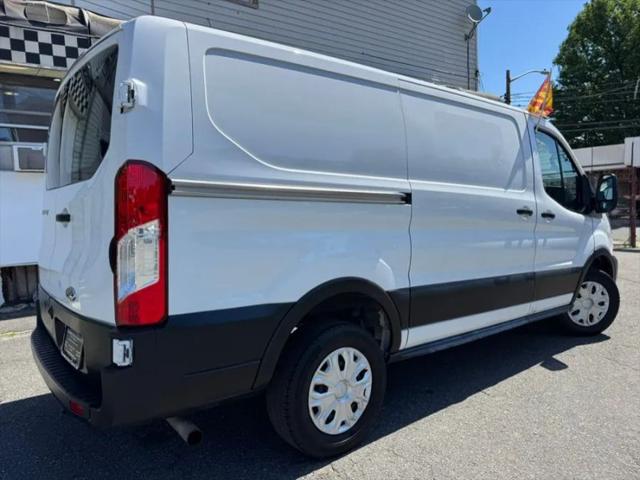 2023 Ford Transit Cargo Van w/RWB