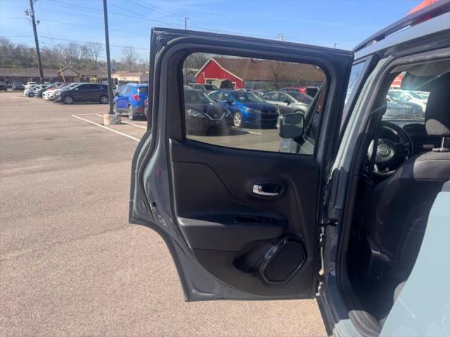 2017 Jeep Renegade Altitude 4x4