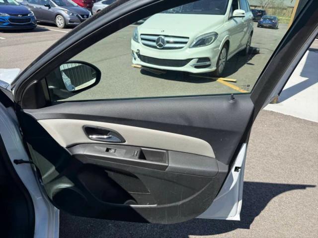 2015 Chevrolet Cruze LS Auto