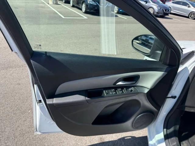 2015 Chevrolet Cruze LS Auto