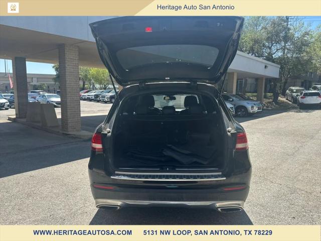 2017 Mercedes-Benz GLC 300