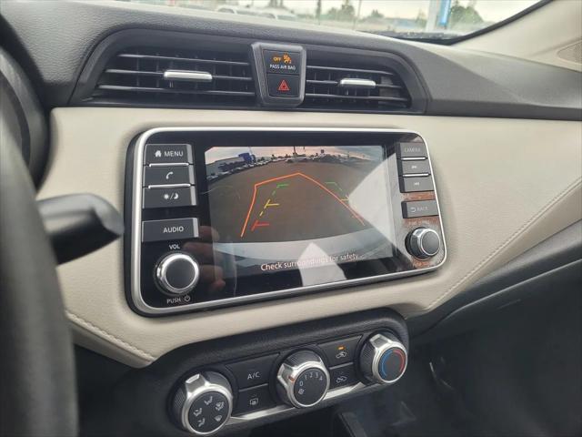 2021 Nissan Versa SV Xtronic CVT