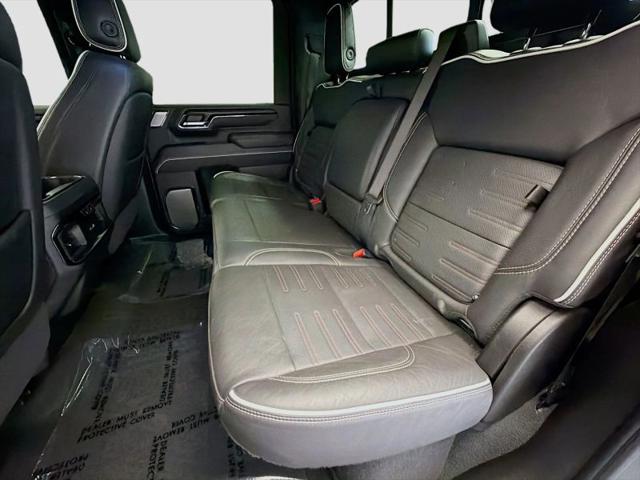 2024 GMC Sierra 2500HD 4WD Crew Cab Standard Bed AT4X