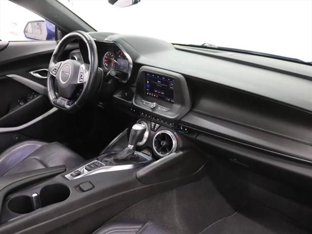 2021 Chevrolet Camaro RWD Coupe 2LT