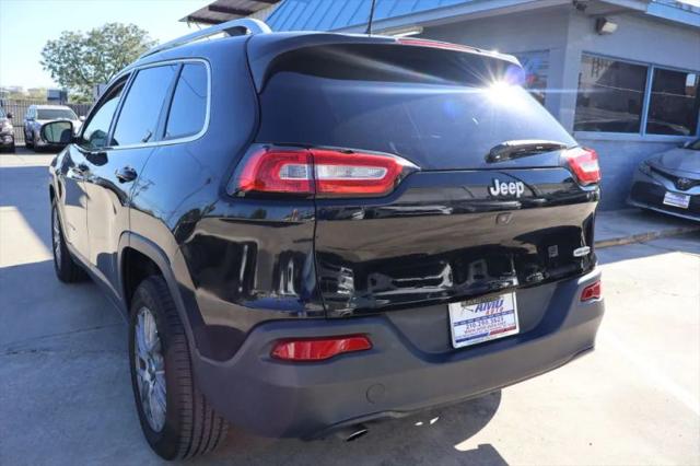 2018 Jeep Cherokee Latitude FWD