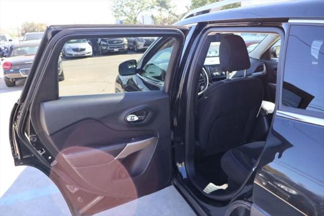 2018 Jeep Cherokee Latitude FWD