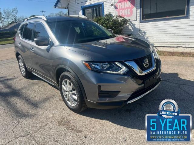 2020 Nissan Rogue SV FWD for sale in Haltom City, TX