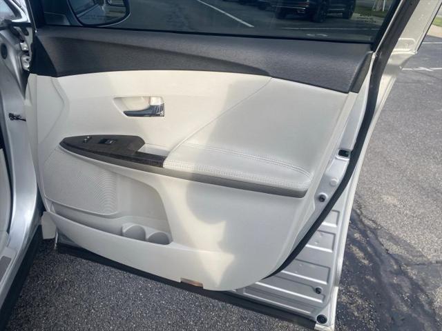 2013 Toyota Venza XLE V6