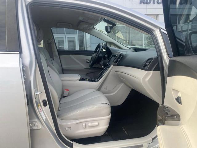 2013 Toyota Venza XLE V6