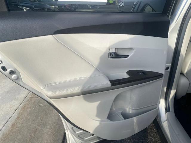 2013 Toyota Venza XLE V6