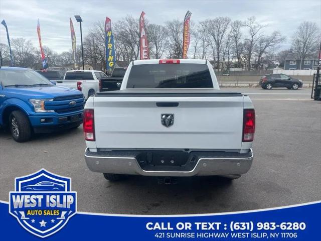 2022 Ram 1500 Classic SLT Crew Cab 4x4 5'7" Box