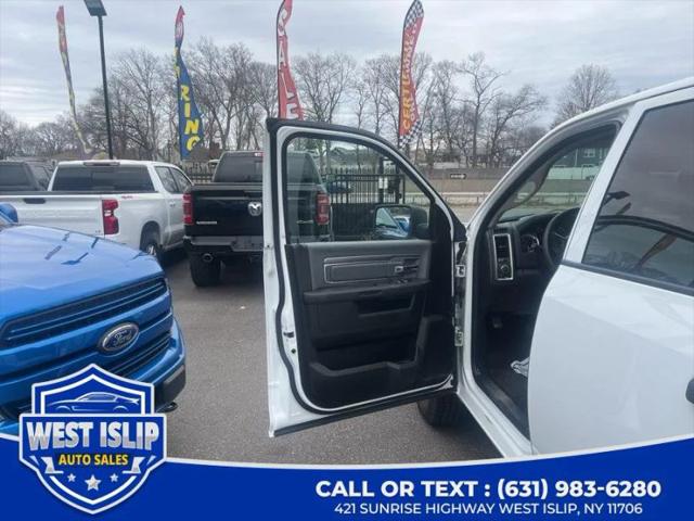 2022 Ram 1500 Classic SLT Crew Cab 4x4 5'7" Box