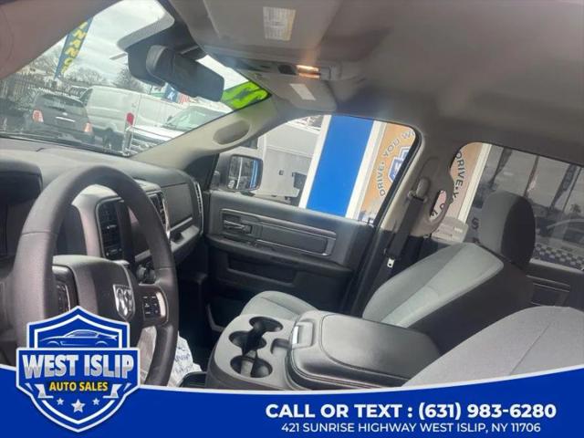 2022 Ram 1500 Classic SLT Crew Cab 4x4 5'7" Box