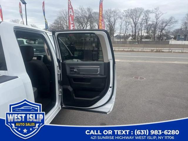 2022 Ram 1500 Classic SLT Crew Cab 4x4 5'7" Box