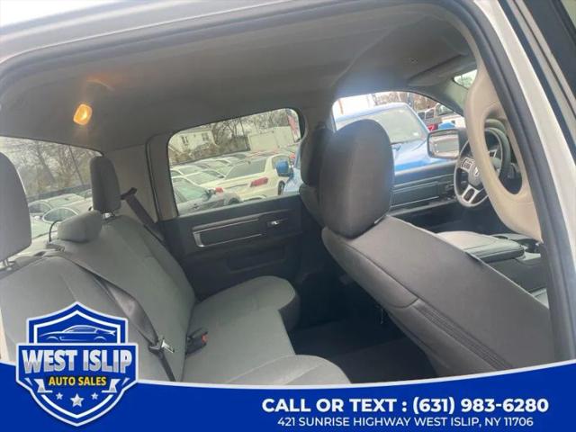 2022 Ram 1500 Classic SLT Crew Cab 4x4 5'7" Box