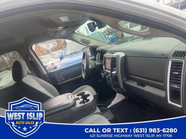 2022 Ram 1500 Classic SLT Crew Cab 4x4 5'7" Box