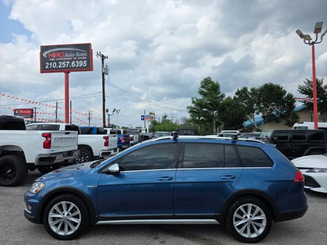 2017 Volkswagen Golf Alltrack TSI S