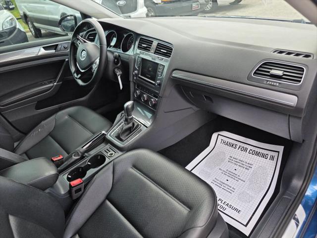 2017 Volkswagen Golf Alltrack TSI S