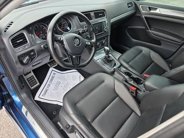 2017 Volkswagen Golf Alltrack TSI S
