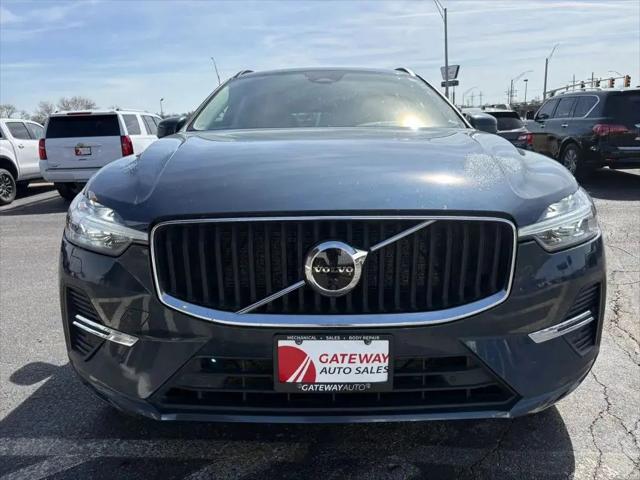 2022 Volvo XC60 B5 Momentum
