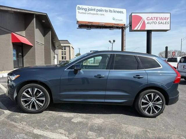 2022 Volvo XC60 B5 Momentum