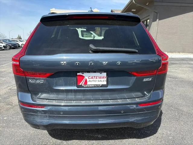 2022 Volvo XC60 B5 Momentum