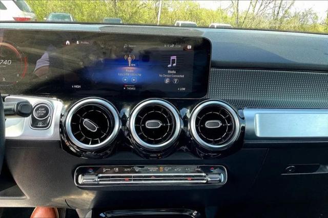 2023 Mercedes-Benz GLB 4MATIC