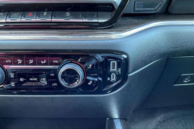 2024 Chevrolet Silverado 1500 4WD Crew Cab Short Bed RST