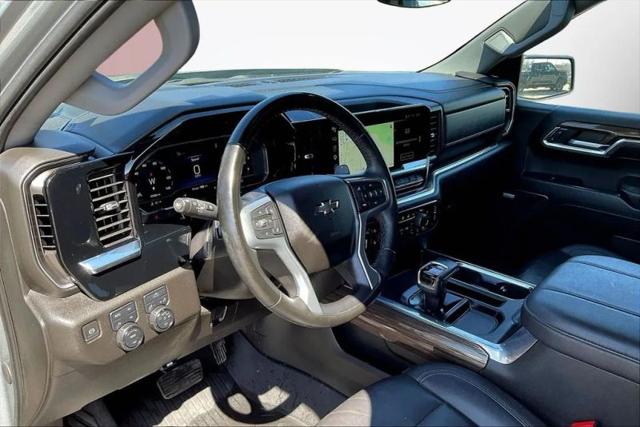 2024 Chevrolet Silverado 1500 4WD Crew Cab Short Bed RST