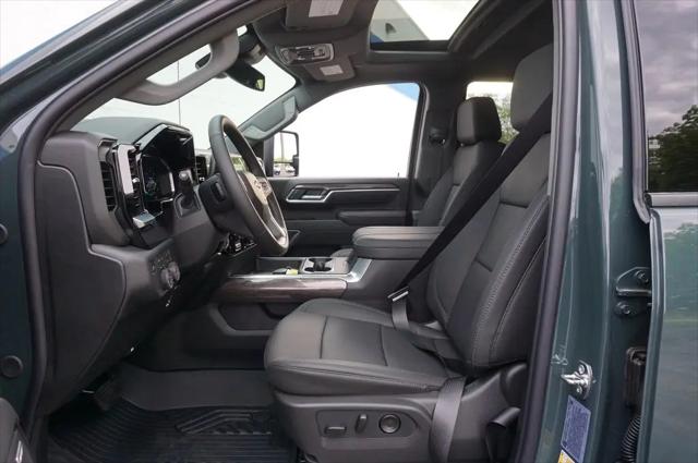 2026 Chevrolet Silverado 2500HD Crew Cab, Standard Bed, LTZ, 4WD