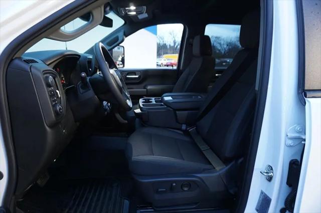 2026 Chevrolet Silverado 2500HD Crew Cab, Standard Bed, WT, 4WD