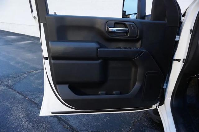 2026 Chevrolet Silverado 2500HD Crew Cab, Standard Bed, WT, 4WD